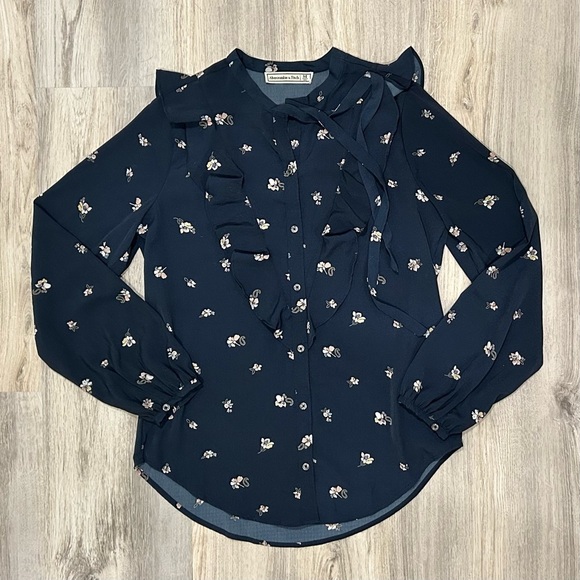 Abercrombie & Fitch Navy Floral Ruffle Button Up Top Long Sleeve Shirt Size M - Picture 1 of 6